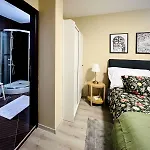 Lagom - Next To The Gondola Apartment *