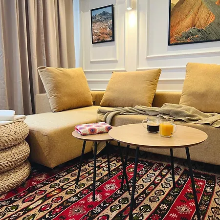 Апартамент Lagom - Next To The Gondola Банско