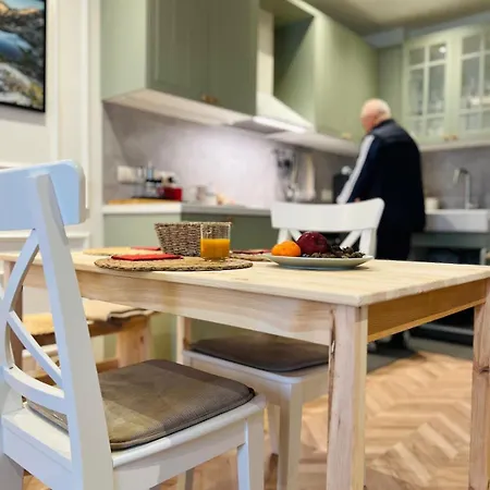 Lagom - Next To The Gondola Апартамент