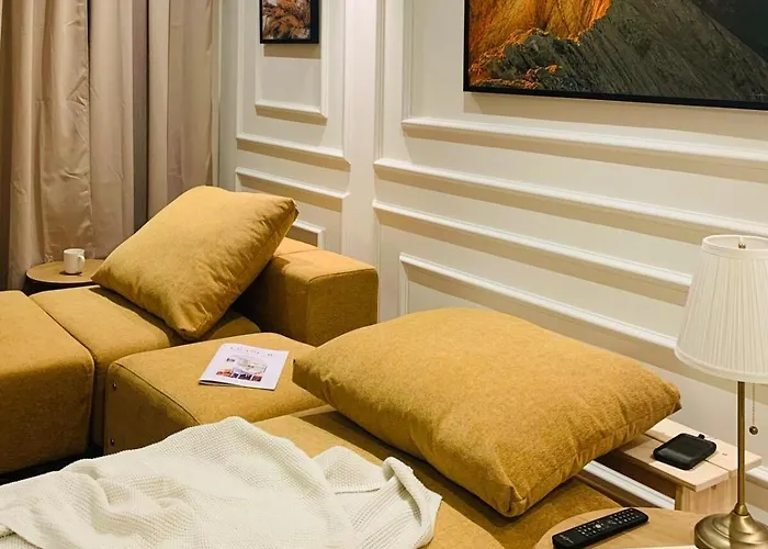 Lagom - Next To The Gondola *