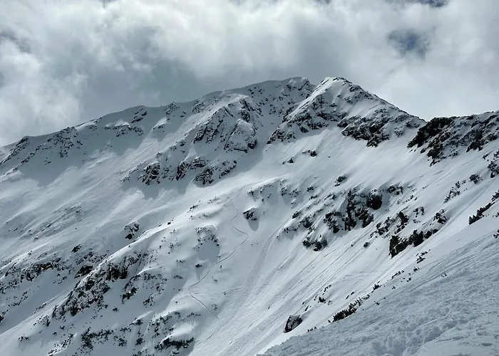 Lagom - Next To The Gondola Appartement Bansko